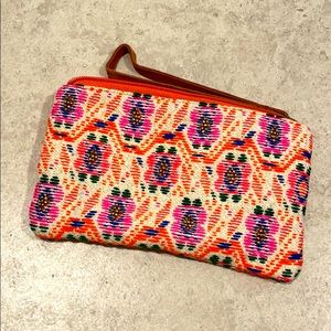 NWOT Macchia di Ruggine wristlet